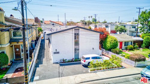 1-2602 Carnegie Lane, Redondo Beach, CA, 90278 | Card Image