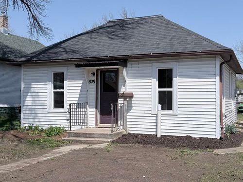 829 E 5th St, Spencer, IA, 51301-5026 | Card Image