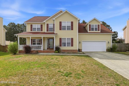 102 Corolla Ct, Jacksonville, NC, 28546-8165 | Card Image