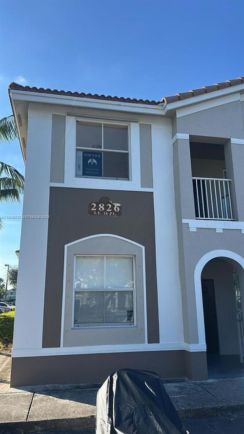 203-2826 Se 16th Pl, Homestead, FL, 33035-2514 | Card Image