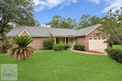 430 Arlington Dr, Hinesville, GA, 31313-3538 | Card Image