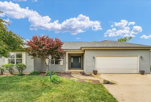 2302 Slade Ln, Mahomet, IL, 61853-2796 | Card Image