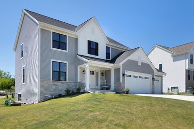 3741 Howell Oaks Drive, House other with 4 bedrooms, 2 bathrooms and null parking in Waukesha WI | Image 2