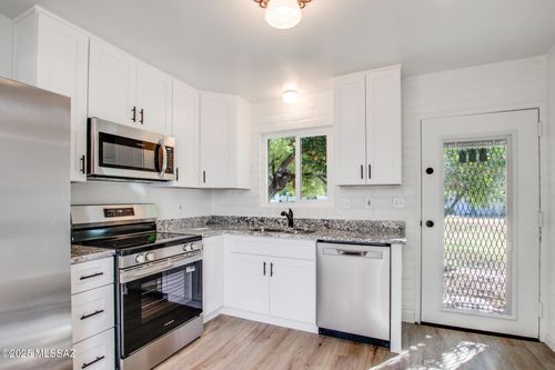 703 W Las Lomitas Road, Tucson, AZ, 85704 | Card Image