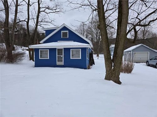 74 S Main St, Fishs Eddy, NY, 13774-7447 | Card Image