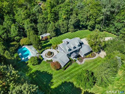 121 Cedar Ln, Ridgefield, CT, 06877-5304 | Card Image