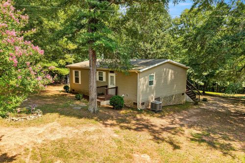 1140 Lauras Ln, Huddleston, VA, 24104-3326 | Card Image