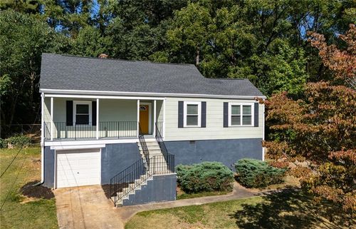 2649 Blount St, East Point, GA, 30344-6715 | Card Image