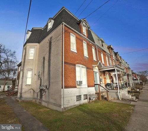 301 E Vine St, STOWE, PA, 19464-6526 | Card Image