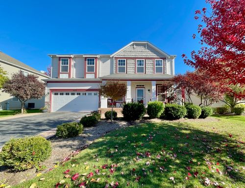 1055 Christine Ln, Antioch, IL, 60002-6435 | Card Image