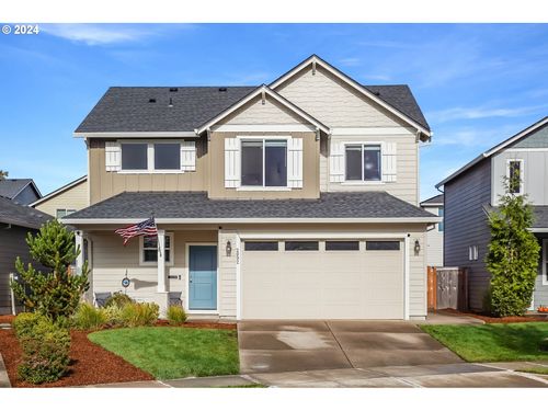 2092 S Ivy St, Cornelius, OR, 97113 | Card Image