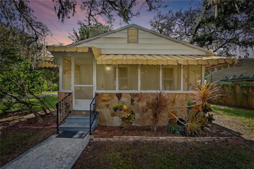 8723 N Dexter Ave, TAMPA, FL, 33604-1305 | Card Image