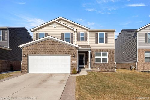 34519 Gresford Dr, Chesterfield, MI, 48047-3198 | Card Image