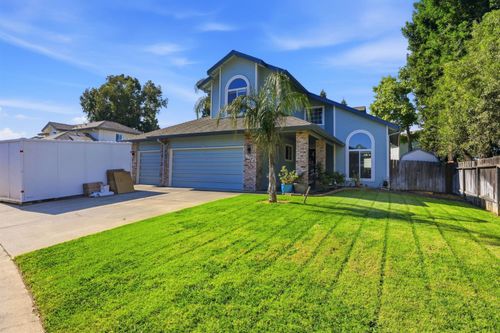 8510 Diamond Oak Way, Elk Grove, CA, 95624-1700 | Card Image