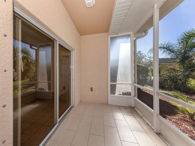 11649 Tempest Harbor Loop, House other with 3 bedrooms, 2 bathrooms and null parking in VENICE FL | Image 23