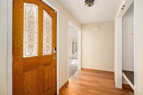 4365 Curtis Rd, Addison Twp, MI, 48367-1608 | Card Image