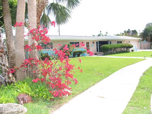39 Benjamin Dr, ORMOND BEACH, FL, 32176-7832 | Card Image