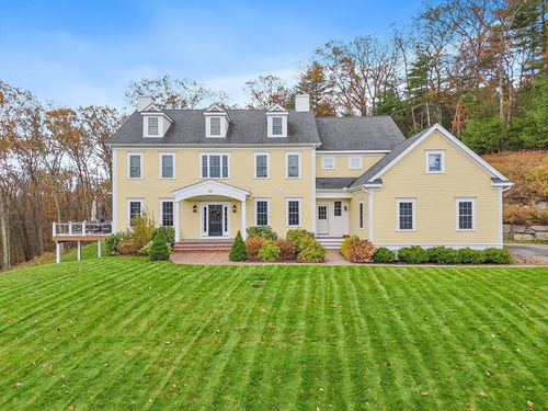 25 Old Stone Cir, Bolton, MA, 01740-1164 | Card Image