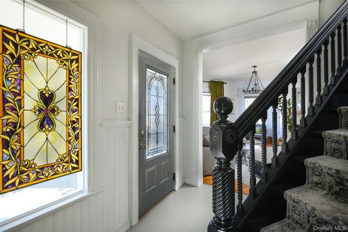 44 Merrit Ave, Millbrook, NY, 12545-5964 | Card Image