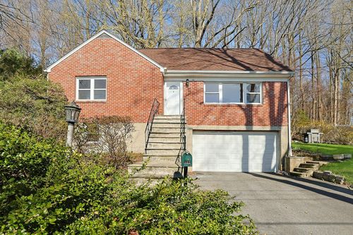 322 Linda Ave, Hawthorne, NY, 10532-1919 | Card Image