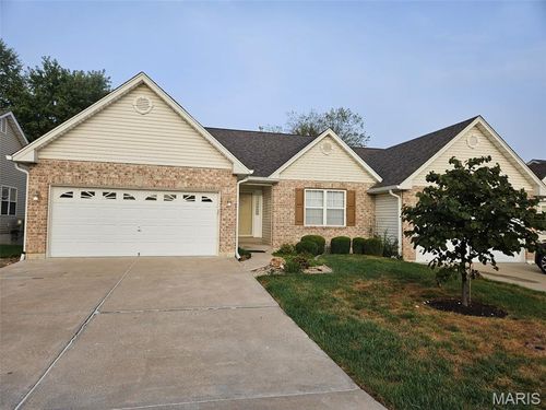 8a-1129 Piepers Glen Ln, O Fallon, MO, 63366-2017 | Card Image