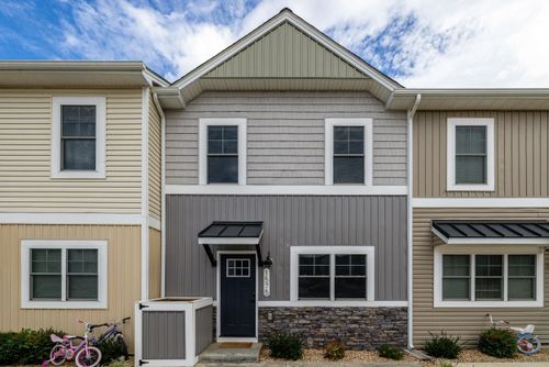 1575 Palomino Trl, ROCKINGHAM, VA, 22801-3993 | Card Image