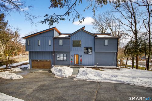 16 Cornwall Rd, Norwalk, CT, 06850-1834 | Card Image