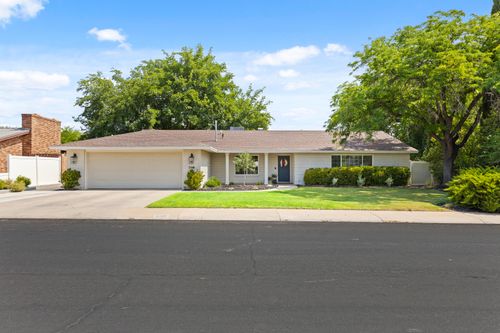 2598 Crestview Dr, Santa Clara, UT, 84765-5506 | Card Image