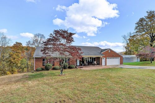 2228 Thomason Ln, Goodview, VA, 24095-2458 | Card Image