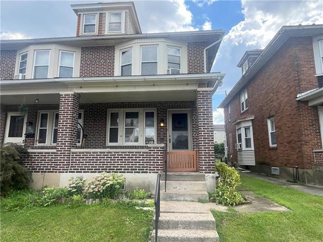 Easton Ave, Bethlehem, PA 18018