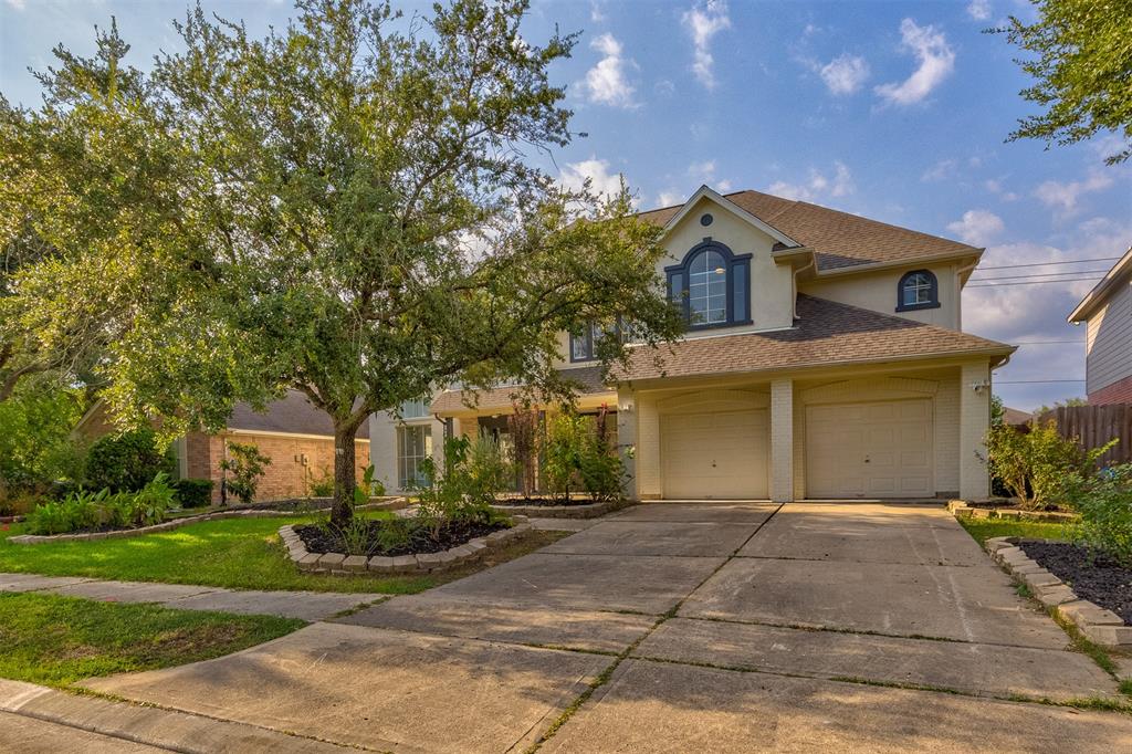 Shamrock Park Ln, Sugar Land, TX 77498