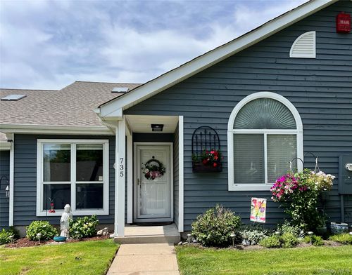 735 Spring Lake Dr, Middle Island, NY, 11953-2649 | Card Image