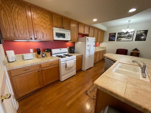 apt-234-12400 Fair Oaks Blvd, Fair Oaks, CA, 95628-2525 | Card Image