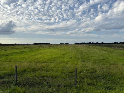 5360 3rd Rd, Labelle, FL, 33935-5573 | Card Image