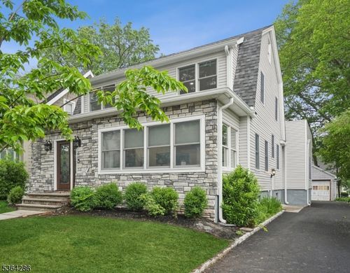 34 Rawley Pl, Millburn, NJ, 07041-1518 | Card Image