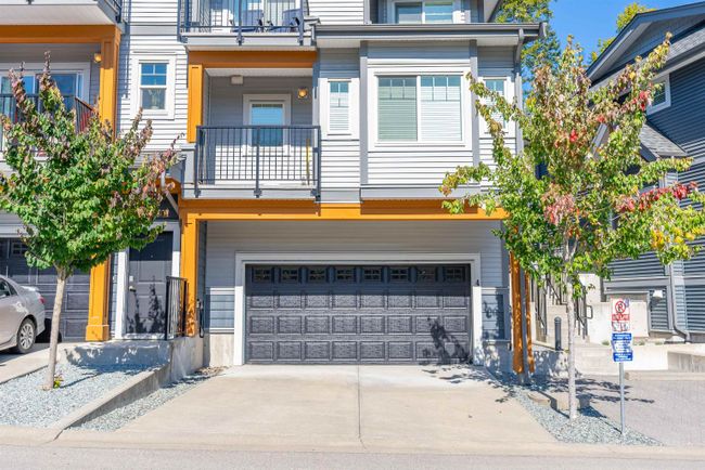 4 - 22810 113 Avenue, Townhouse with 4 bedrooms, 3 bathrooms and 4 parking in Maple Ridge BC | Image 27