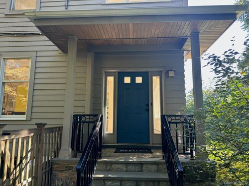 22 Lincoln Avenue Avenue, Greenburgh, NY, 10706 | Card Image