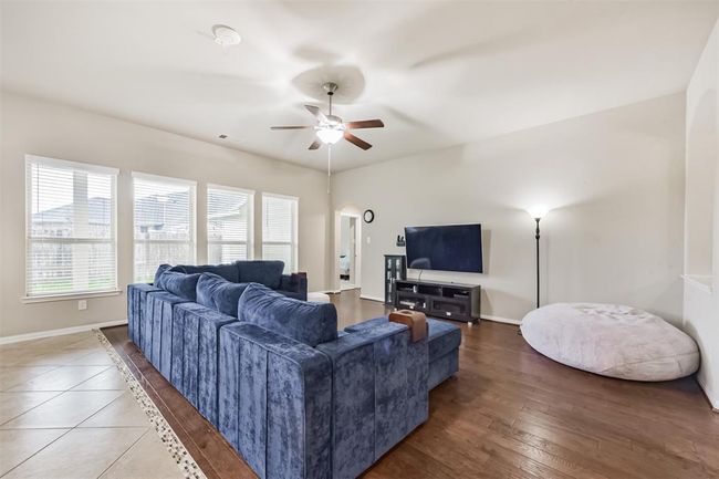 2012 Post Oak Ct, House other with 4 bedrooms, 2 bathrooms and 3 parking in Pearland TX | Image 8