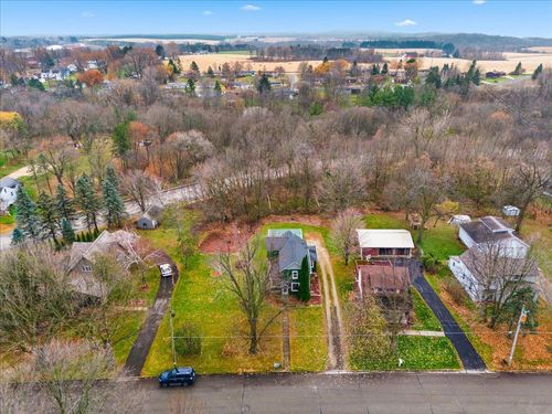 641 W Main St, ELLSWORTH, WI, 54011-9105 | Card Image