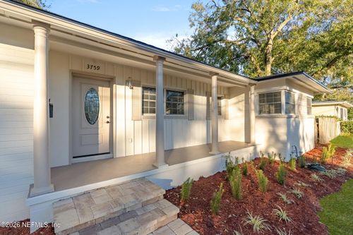 3759 Via De La Reina, Jacksonville, FL, 32217-3630 | Card Image