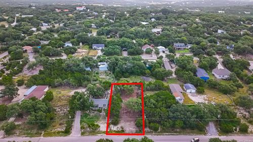 1091 Rotherman, Canyon Lake, TX, 78133-2637 | Card Image