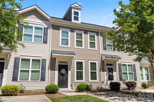 117 N Island Village Dr, Mount Holly, NC, 28120-2382 | Card Image