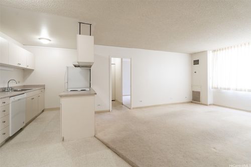 709-3045 Ala Napuaa Place, Honolulu, HI, 96818 | Card Image