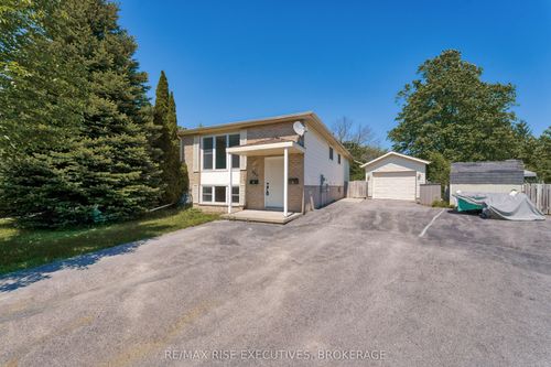 2-284 Owens Cres, Kingston, ON, K7M8H6 | Card Image