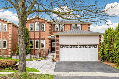 84 Viewmark Dr, Richmond Hill, ON, L4S1E3 | Card Image