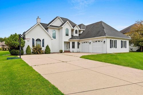 2877 Foxford Court, Ashwaubenon, WI, 54313 | Card Image
