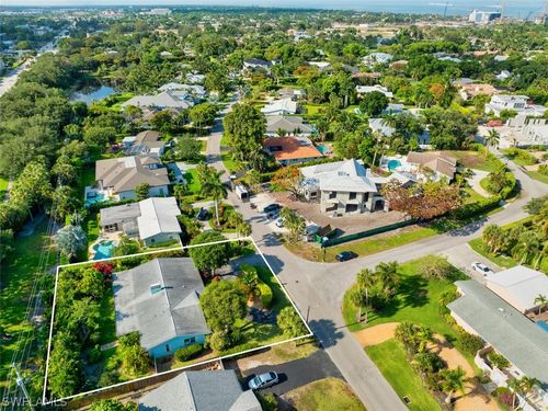 1600 Mandarin Rd, NAPLES, FL, 34102-5140 | Card Image