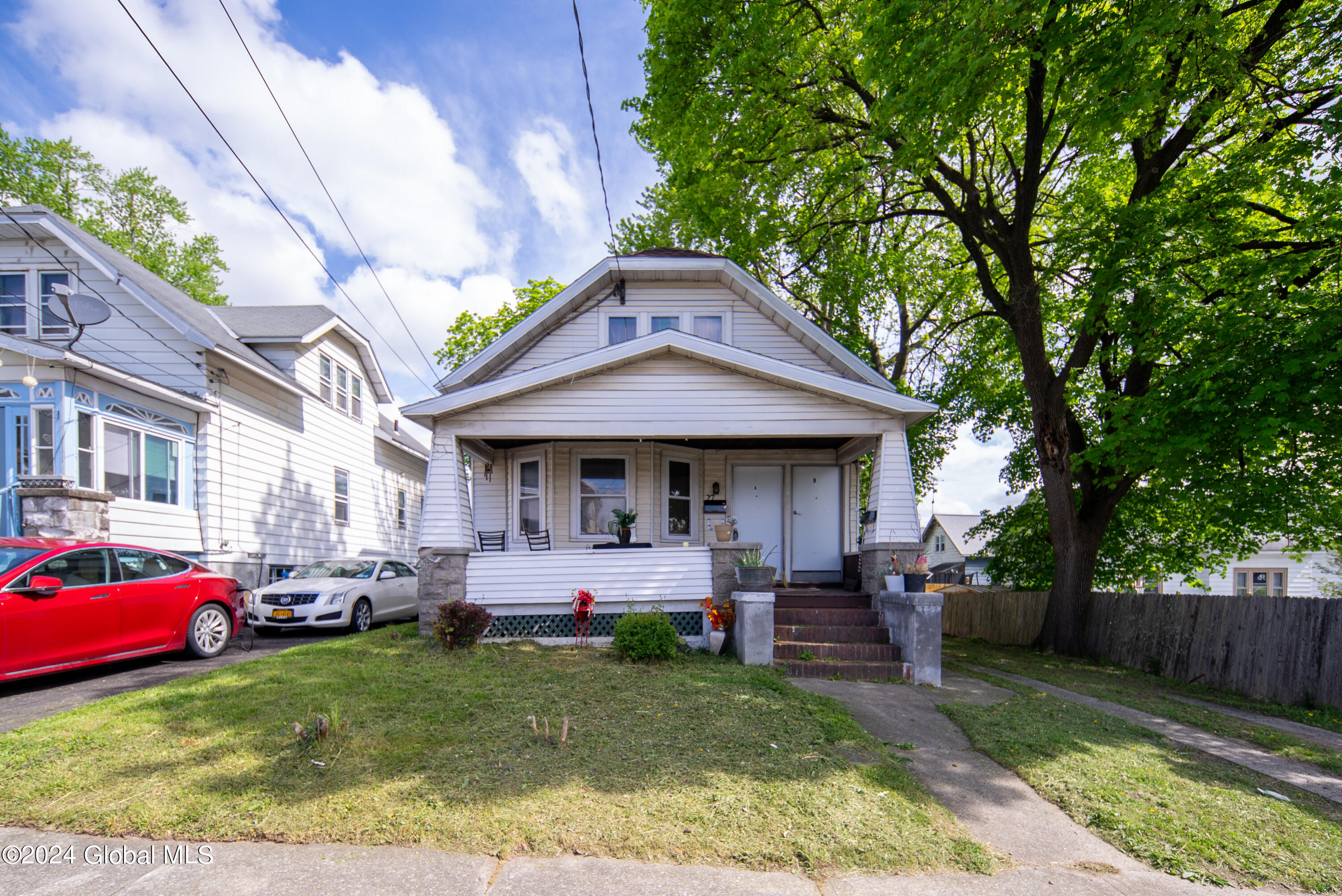 Bonheim St, Albany, NY 12204