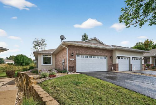 8821 Preserve Pl, Savage, MN, 55378-3117 | Card Image