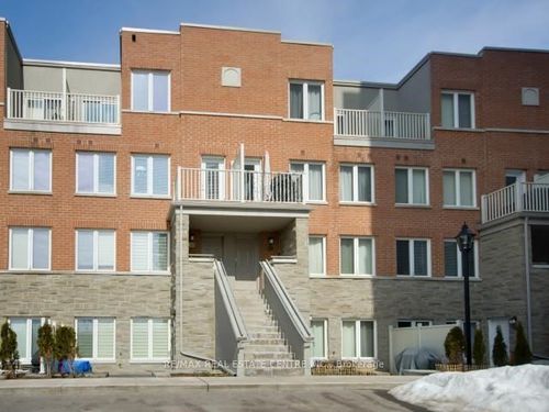 208-5 Richgrove Dr, Etobicoke, ON, M9R0A3 | Card Image